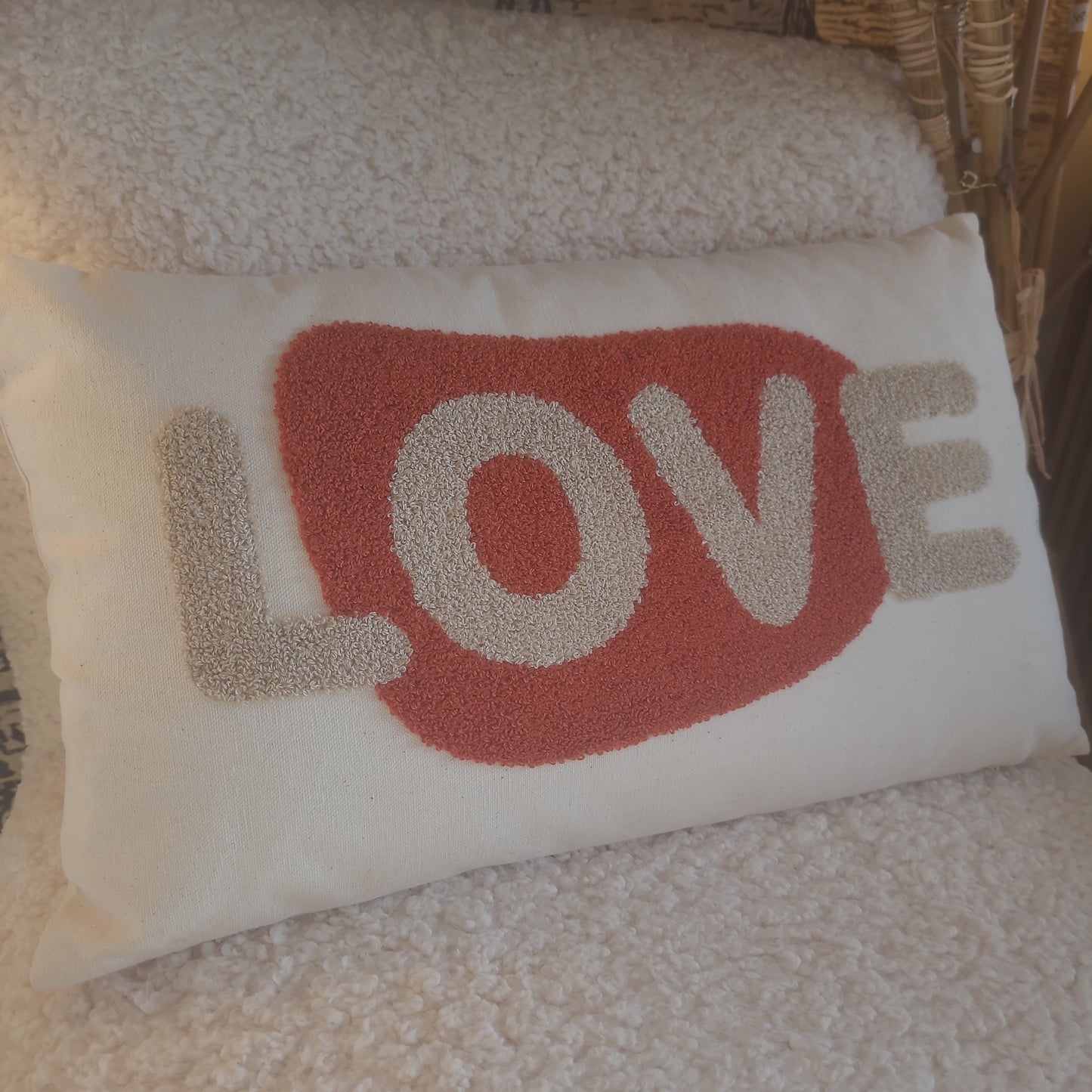 COUSSIN LOVE